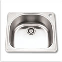 Premiere boat sinks