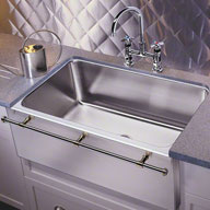 Single bowl kitchen sink