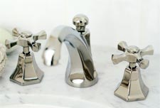 Series 720 Mallorca widespread lav faucet