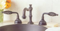Series 350 San Marino widespread lav faucet