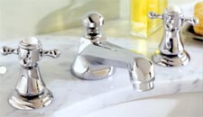 Series 300 St. Michel widespread lav faucet