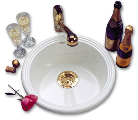 SolidCast Weston bar/prep sink