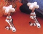 sign of the crab basin faucets