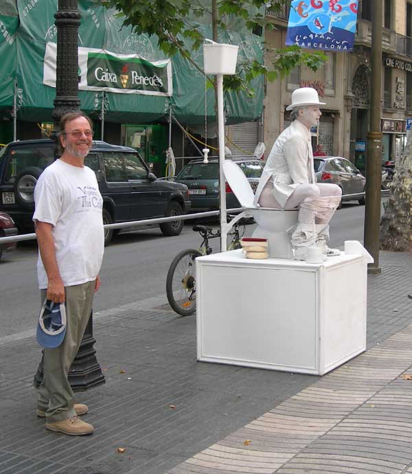 funny pictures barcelona. Vic in Barcelona 2006 - toilet