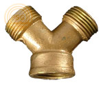 Wye brass hose fitting
