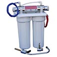 Undercounter UV filter system with faucet