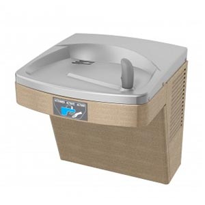 Refrigerated single level fountain with touch-free sensor