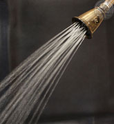 four jet retro style showerhead - full rain
