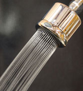 exhilarating showerhead with nebulizing mist spray - rain