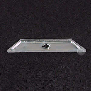 Corner clip