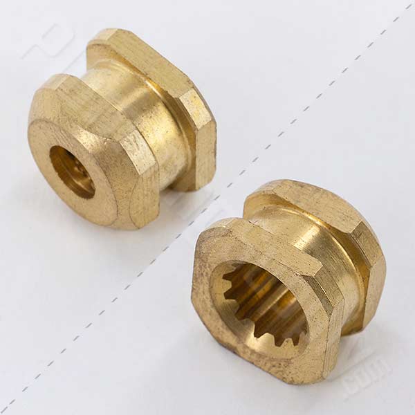 square handle insert 1-1 brass