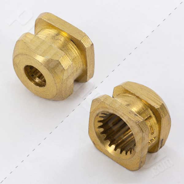 square handle insert 1-8 brass