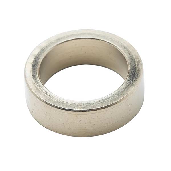 Quarter-turn spindle sleeve - 001466-20