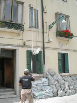 Toilet venice old way 2