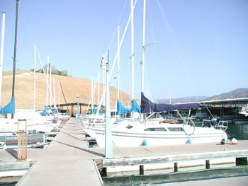 Lake Oroville sail boats and Bidwell Marina