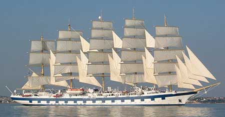 Vic royal clipper full sails